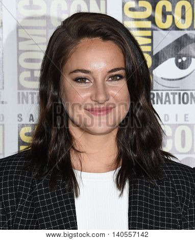 LOS ANGELES - JUL 21:  Shailene Woodley arrives to the Comic Con 2016 - 