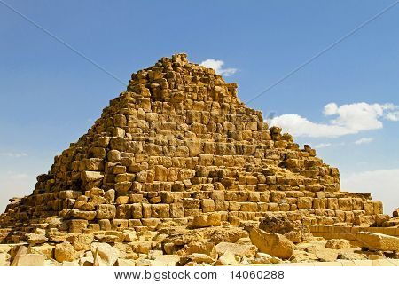 Königin Hetepheres Pyramide
