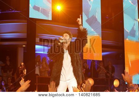 NEW  YORK-NOV 13: Zac Barnett of American Authors perform on stage during VH1's 2nd Annual 'You Oughta Know Live In Concert' 2014 at Hammerstein Ballroom on November 13, 2014 in New York City.