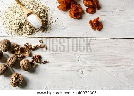 Ingredients for dietary recipe oatmeal cookies: oatmeal, erythritol (erythritol), dried fruits, nuts. Copy space