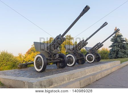 The 76-mm divisional gun M1942 (ZiS-3) on the monument. Kiev Ukraine