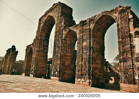 Qutub Minar Minaret In Delhi North India