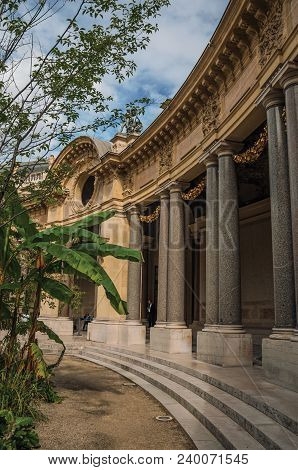 Paris, France - July 11, 2017. Close-up Of The Far-fetched Decoration Of Arch And Columns At The Pet