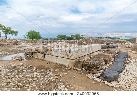 View Of Canaanite Palace Remains Dated To The 13-14 Centuries Bc, In Tel Hazor National Park, A Unes
