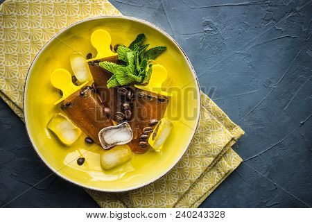 Coffee Lollypops With Mint