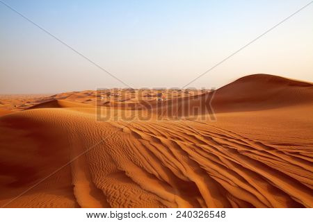 Red sand 