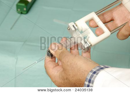 siringa per biopsia