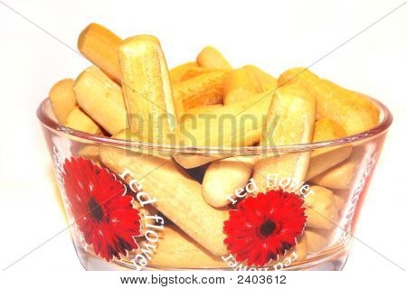 Vidrio con galletas dulces
