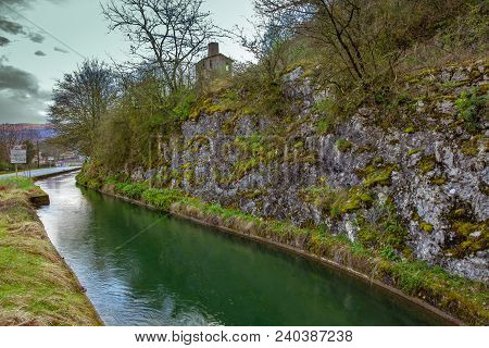 Aquaduct  Saint-nazaire-en-royans  In The Auvergne-rhône-alpes Frence