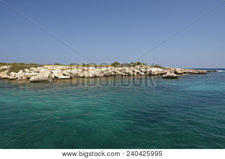 Fontana Amoroza, Akamas Coast