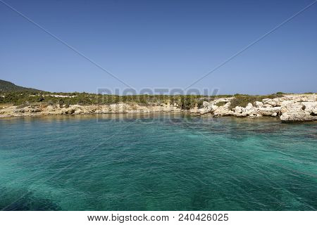 Fontana Amoroza, Akamas Coast