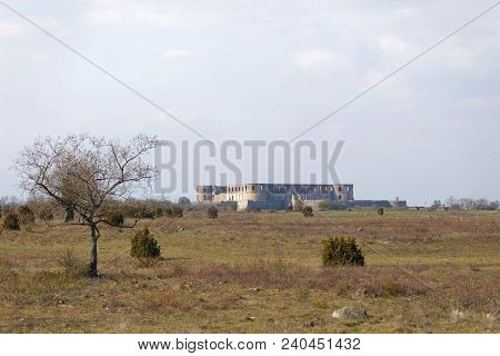 Borgholm, Sweden - Apr 28 2018: Ruin Of The Borgholm Castle, Built Around Year 1100 Used For Defence