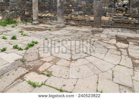 Remains Of An Ancient Synagogue In The Ruins Of Ancient Jewish Settlement Umm El Kanatir - Mother Ar