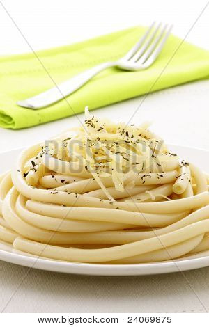 Köstliche italienische Bucatini