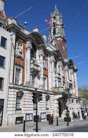 Colchester, Uk - May 7th 2018: A View Of The Impressive Architecture Of Colchester Town Hall In The 