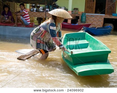 2011 Ayuttaya, 태국 우기