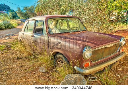 Nafplio, Peloponnese, Greece - August 29, 2015: 1970s Wreck Of Car Austin 1300 Mkiii. Made By The Hi