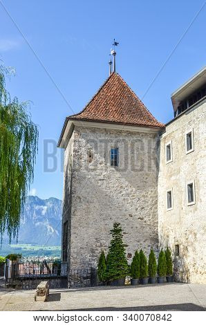 Thun, Switzerland - August 8, 2019: Inner Courtyard Of The Gothic Style Thun Castle. 12th-century Ca