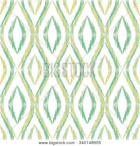 Ikat Ogee Seamless Vector Pattern Design. Ethnic Fabric Print Geometric Ikat Pattern. Cute Ogee Seam