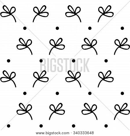 Black And White Pattern With Three Leaf Clovers