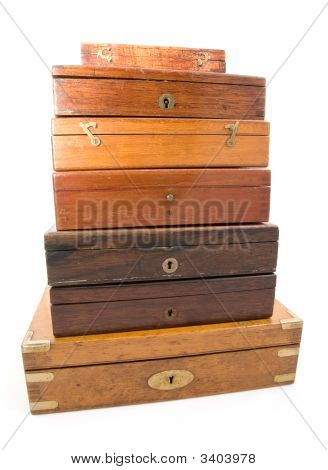 Holzkiste mit isoliert