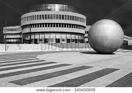 Wetzlar, Germany - Sep 2, 2017: New Modern Headquarter Of Leitz In Wetzlar, Germany. The Globe Symbo