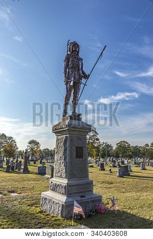 Lowell, Massachusetts, Usa - Sep 26, 2017: Grave Of The Indian Aspinquid, Chief Of The Penacooks,als