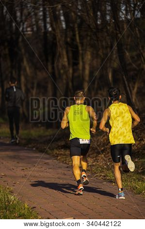 15-dec 2019 Semi-marathon Competition In Romania, Arges, Pitesti (pe Arges Jos) 5Th Edition.