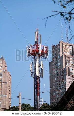 Telecommunication Network Repeaters, Base Transceiver Station. Tower Wireless Communication Antenna 