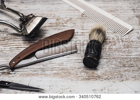 Vintage Barber Tools Dangerous Razor Hairdressing Scissors Old Manual Clipper Comb Shaving Brush