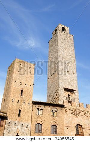 San Giminiano 塔在托斯卡纳，意大利