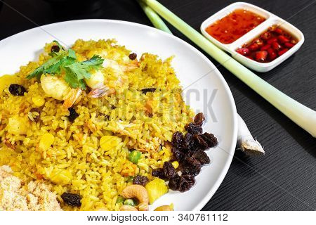 Pineapple Fried Rice, Is A Quick Stir-fry With Thai-inspired Ingredients Like Jasmine Rice, Curry, F