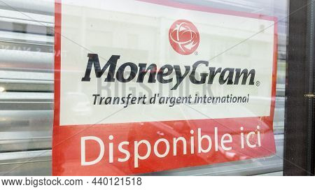 Bordeaux , Aquitaine France - 11 11 2021 : Moneygram Brand Money Transfer Sign Text And Logo Front O