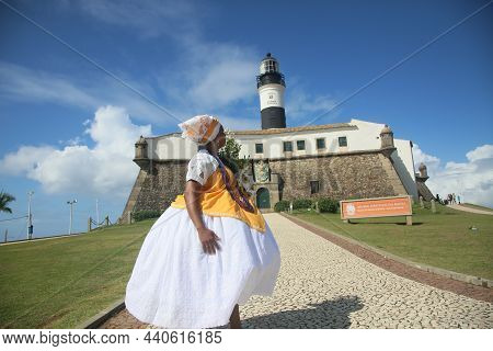 Baianas By The Lighthouse In The Barra