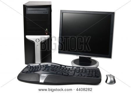Computador de mesa moderno
