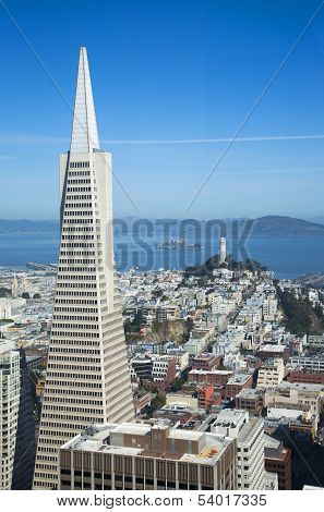 Areal view on Transamerica pyramid and city of San Francisco