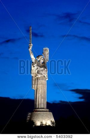 Emlékmű Rodina Mat 