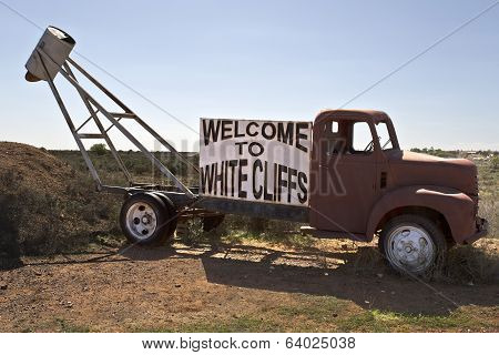 White Cliffs Opal Town