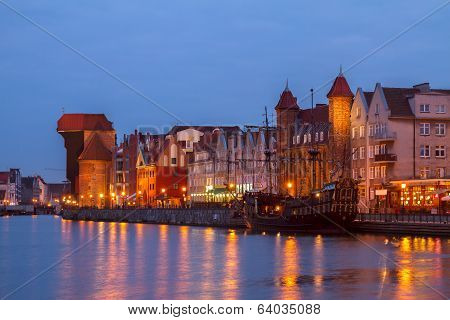 Motlawa river  and old  Gdansk at night