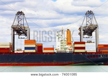 Container ship