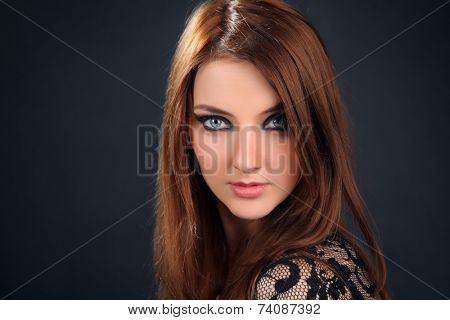 beautiful woman with brihgt make-up