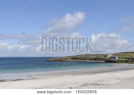 Transparent waters of Kilmurvey Beach in Inishmore, the biggest of Aran Islands, Galway Bay, Ireland, Europe