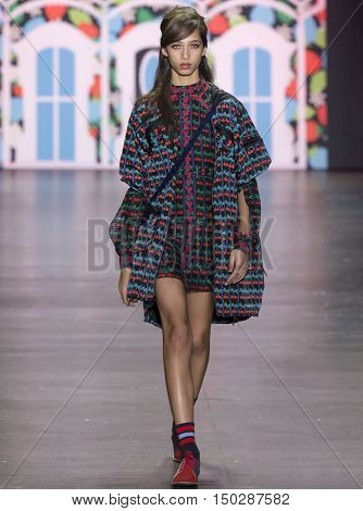 Anna Sui - Spring 2017 Collection