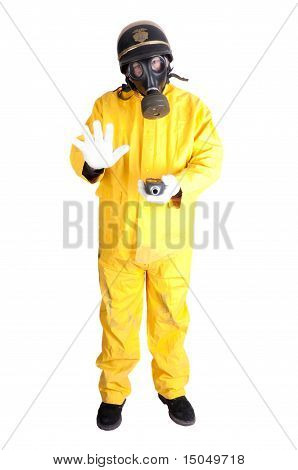 Politimand i Hazmat tøj med Gieger Counter