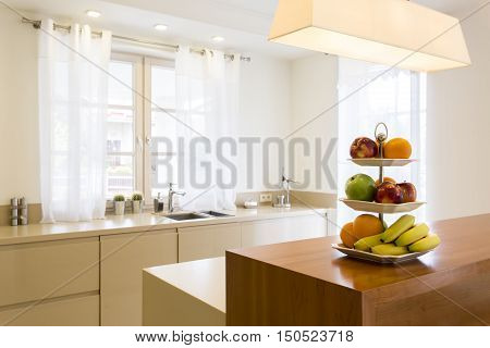 Bright Modern Kitchen