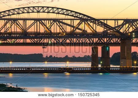 Spring evening in Nizhny Novgorod. The bridge across the Volga river.