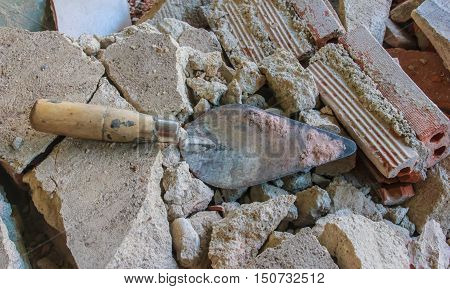 Gyan plaster on bricks in construction site