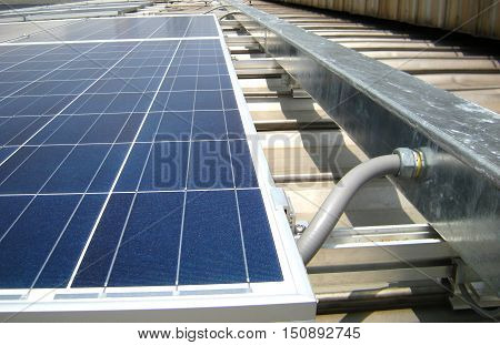 Flexible Conduit connected to Wireway Solar PV Rooftop