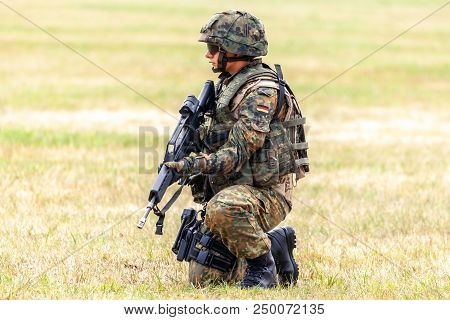 Feldkirchen / Germany - June 9, 2018: German Soldier On An Exercise At Open Day On Day Of The Bundes