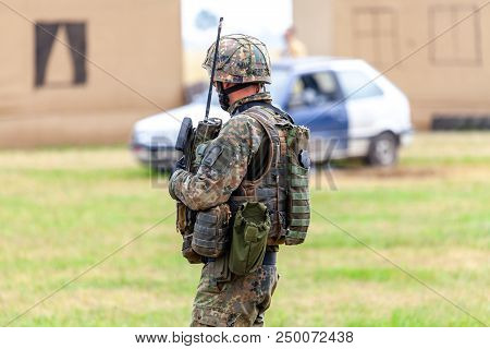 Feldkirchen / Germany - June 9, 2018: German Soldier On An Exercise At Open Day On Day Of The Bundes